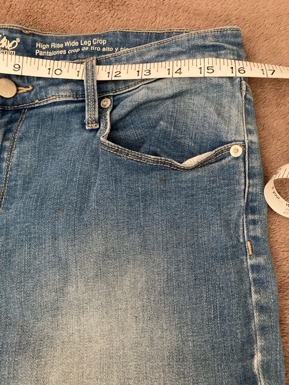 Mossimo Supply Co. Relaxed Light Blue Fade Wide leg crop Jeans size 12 - Picture 7 of 9